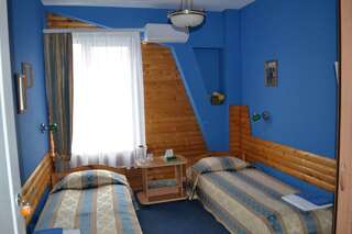 Гостиница Привал Ижевск Эконом в блоке с 2 отдельными кроватями и общей ванной комнатой -2